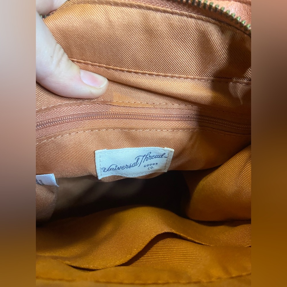 *Like New!* Rust Colored Universal Thread Convert… - image 7